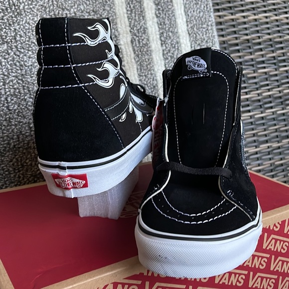 Vans Sk8-Hi Flame Black/White WMNS - Picture 11 of 16